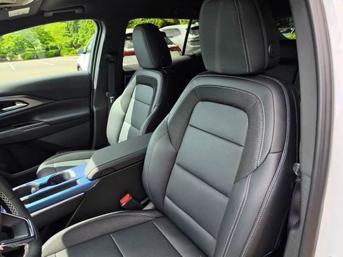 New 2026 Chevrolet Equinox EV LT AWD/4WD image 21