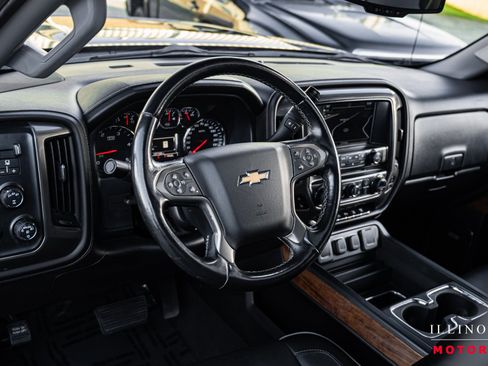 Used 2019 Chevrolet Silverado 3500 High Country w/ Duramax Plus Package image 19