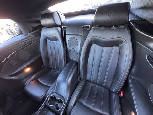 Used 2012 Maserati GranTurismo Convertible RWD image 20