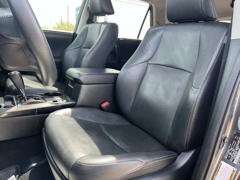 Used 2020 Toyota 4Runner Nightshade image 33