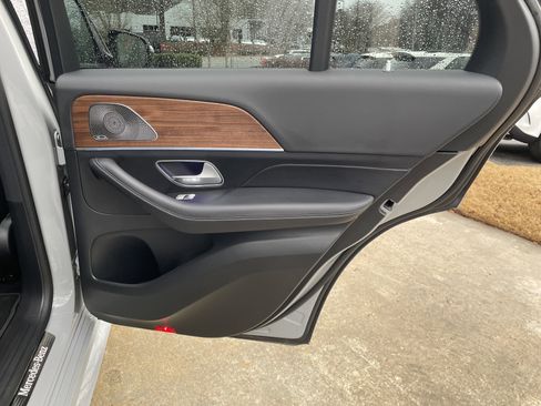 Certified 2026 Mercedes-Benz GLE 450 4MATIC image 43