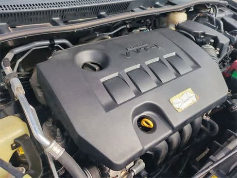 Used 2011 Toyota Corolla S image 14