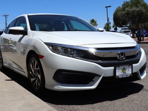Used 2018 Honda Civic EX image 18