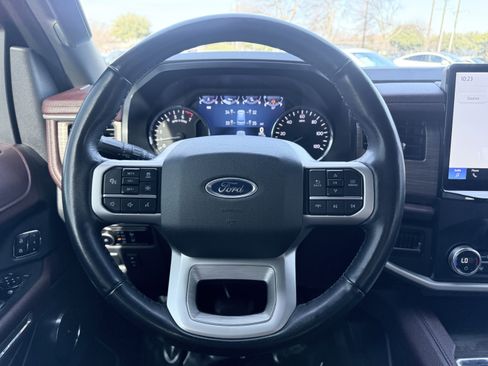 Used 2023 Ford Expedition Max Limited image 69