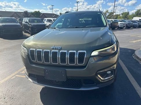 Used 2021 Jeep Cherokee Limited w/ Trailer Tow Group AWD/4WD image 5