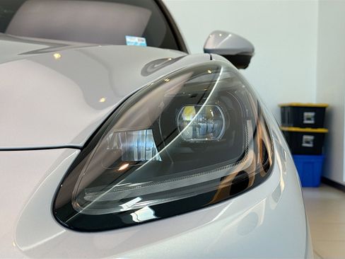 New 2025 Maserati Grecale Modena image 9