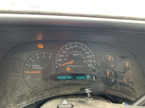 Used 2006 Chevrolet Silverado 1500 W/T image 3