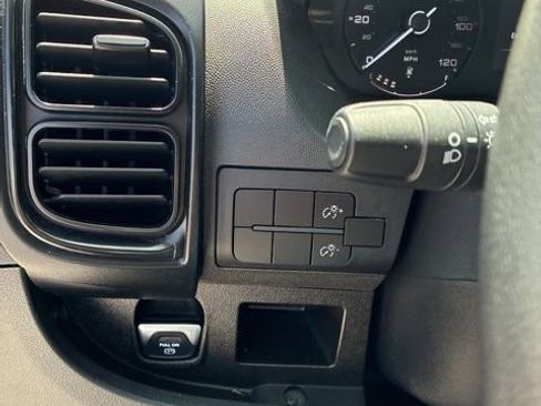 Used 2023 RAM ProMaster 2500 image 20