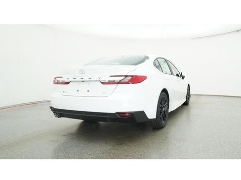 New 2026 Toyota Camry SE image 24