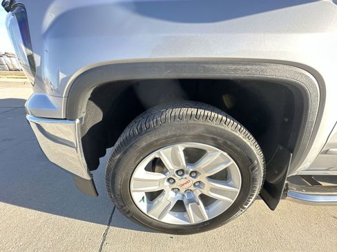 Used 2017 GMC Sierra 1500 SLE w/ SLE Value Package image 32