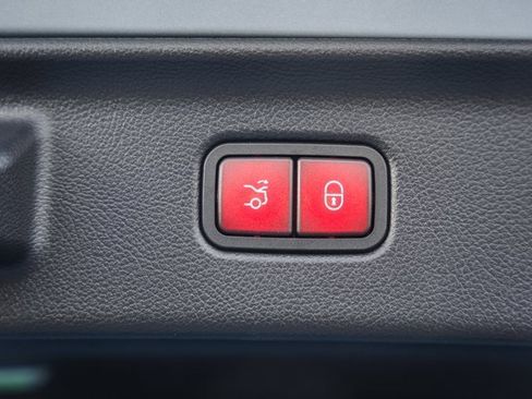 New 2026 Mercedes-Benz S 580 4MATIC Sedan image 12