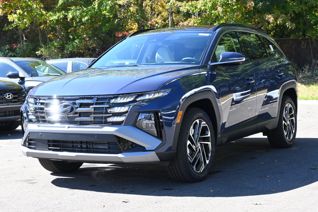 New 2026 Hyundai Tucson Limited AWD/4WD image 2