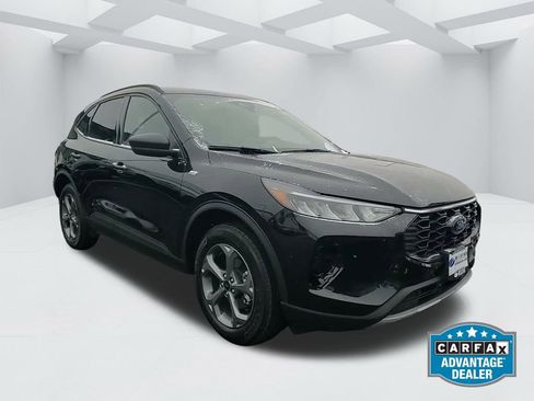 Used 2025 Ford Escape ST-Line AWD/4WD image 3