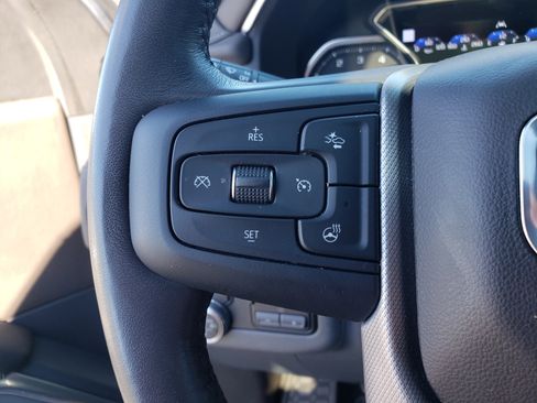 Used 2021 GMC Yukon Denali w/ Denali Premium Package image 15