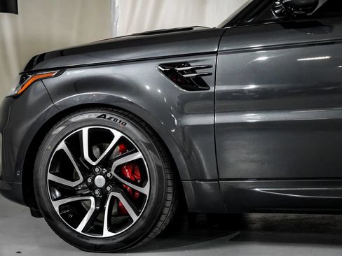 Used 2019 Land Rover Range Rover Sport Supercharged AWD/4WD image 12