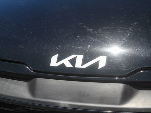 Used 2023 Kia Sportage EX FWD image 7