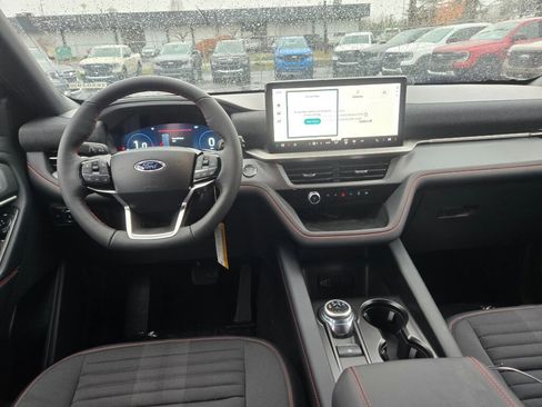 New 2026 Ford Explorer ST-Line AWD/4WD image 11