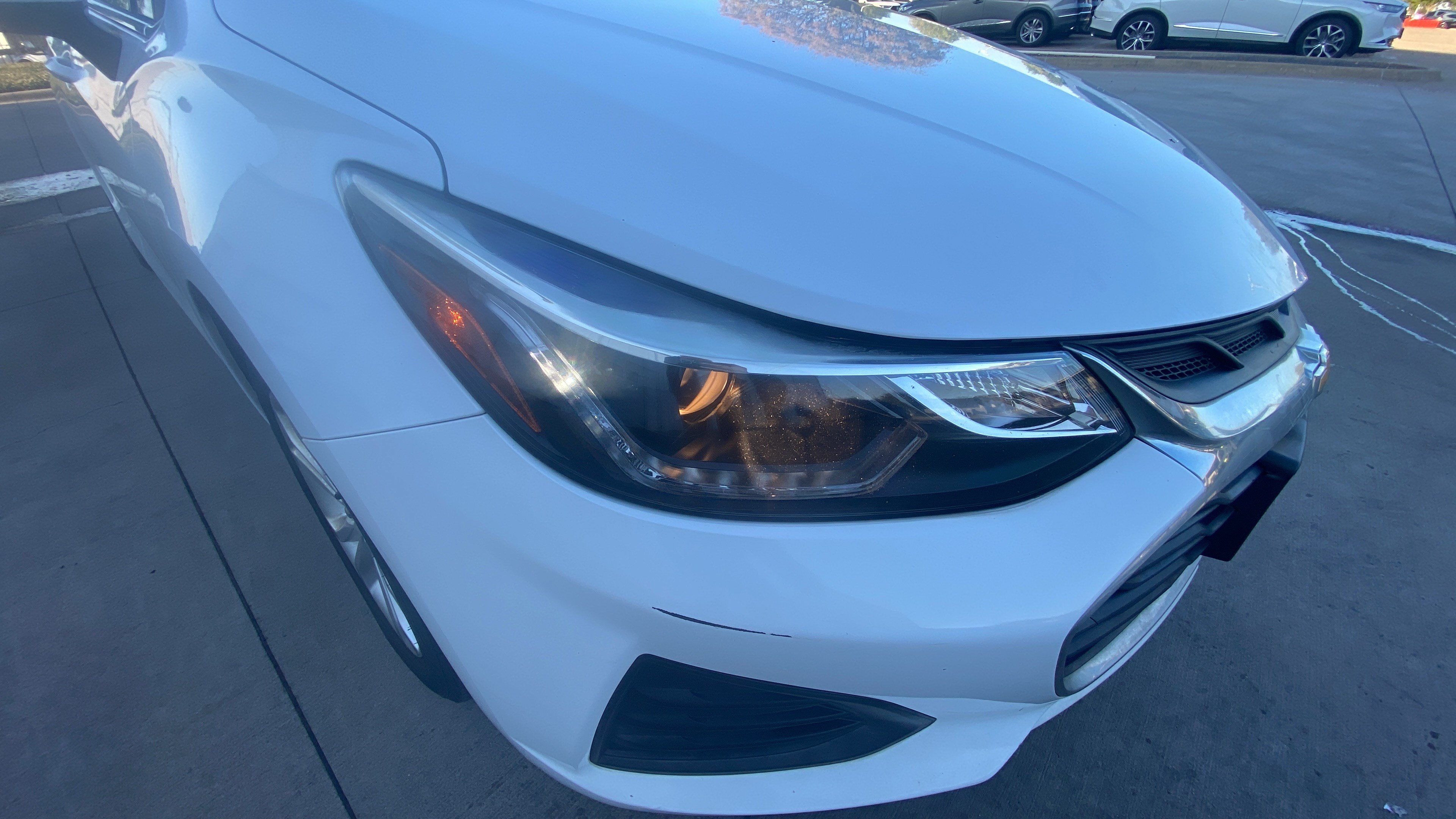 Used 2019 Chevrolet Cruze LT FWD image 27
