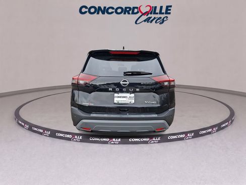 Certified 2023 Nissan Rogue SV AWD/4WD image 6