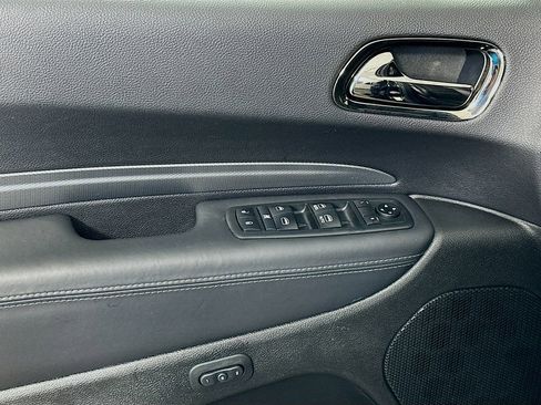 Used 2019 Dodge Durango R/T w/ Blacktop Package image 18