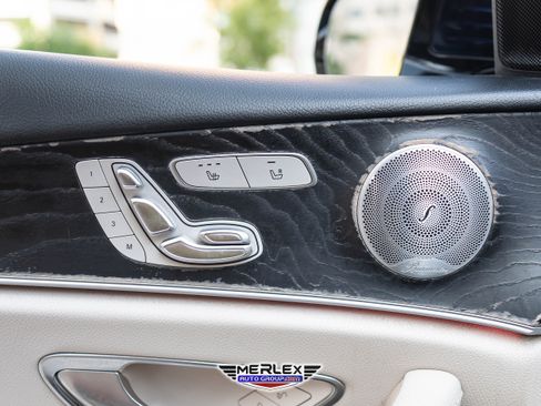 Used 2018 Mercedes-Benz E 400 4MATIC Sedan image 40