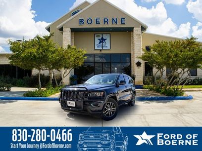 Used 2018 Jeep Grand Cherokee Laredo