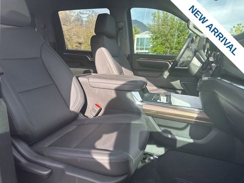 Used 2025 Chevrolet Silverado 2500 LT w/ Trail Boss Package image 9