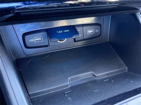 Used 2023 Hyundai Tucson Limited image 35