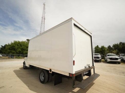 New 2026 GMC Savana 3500 Extended w/ Power Convenience Package RWD image 5