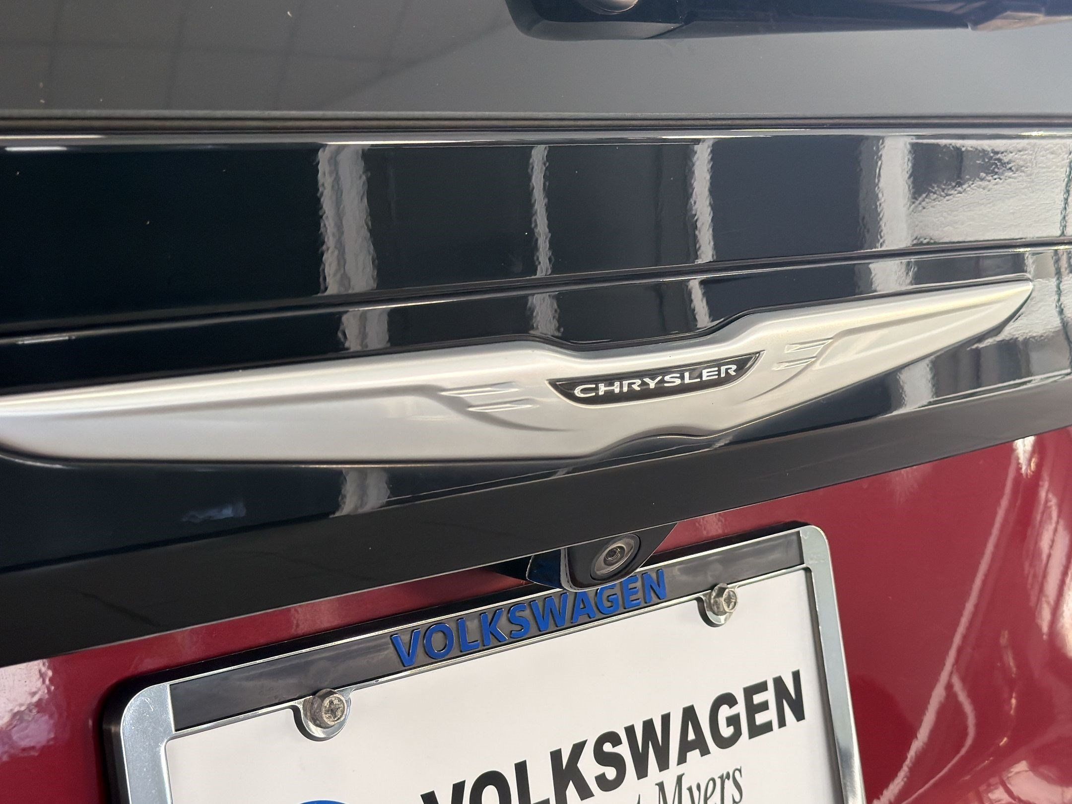 Used 2023 Chrysler Voyager LX FWD image 35