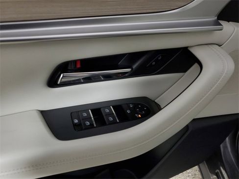 Used 2024 MAZDA CX-90 3.3 Turbo S w/ Premium Package image 20