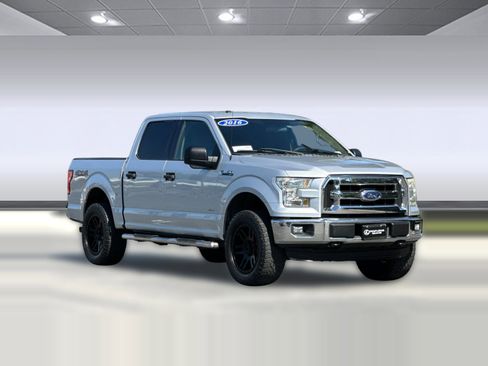 Used 2016 Ford F150 XLT image 7