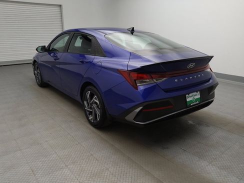 Used 2025 Hyundai Elantra Sport FWD image 5