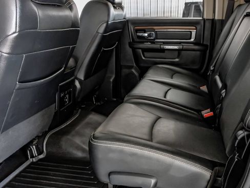 Used 2017 RAM 2500 Laramie w/ Sport Appearance Group AWD/4WD image 35