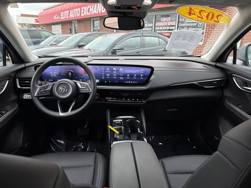 Used 2024 Buick Envision Preferred image 14