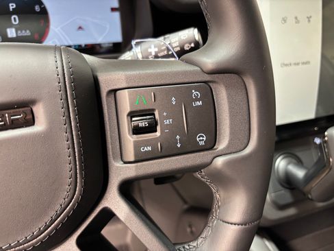 New 2026 Land Rover Defender 110 OCTA AWD/4WD image 20