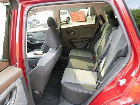 Certified 2023 Nissan Rogue SV AWD/4WD image 8