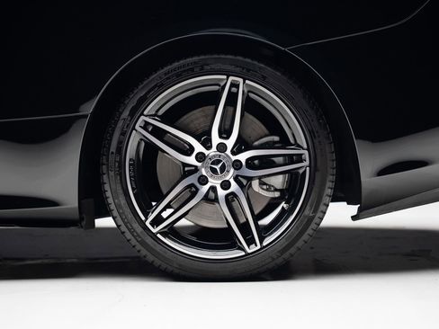 Used 2019 Mercedes-Benz E 450 E 450 image 24