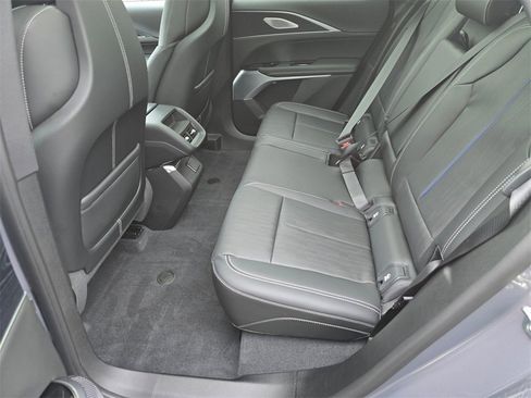 New 2026 Cadillac Lyriq Premium Luxury image 18