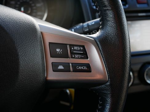 Used 2015 Subaru Forester 2.5i Limited image 28