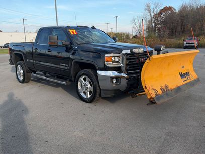 Used 2017 GMC Sierra 2500 SLE w/ HD SLE Preferred Plus Package