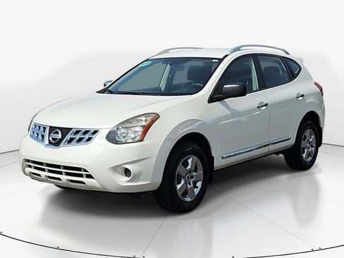 Used 2015 Nissan Rogue S w/ Convenience Package FWD image 11