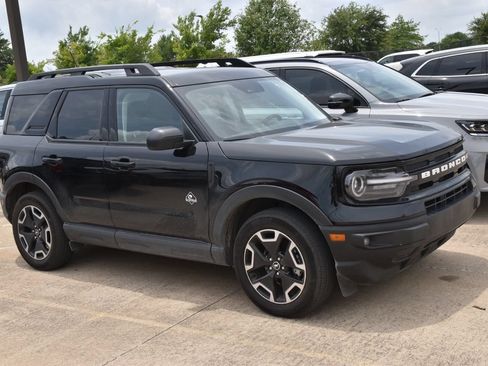 Certified 2023 Ford Bronco Sport Outer Banks w/ Tech Package AWD/4WD image 5