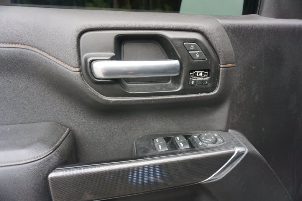 Used 2019 GMC Sierra 1500 AT4 w/ AT4 Premium Package AWD/4WD image 3