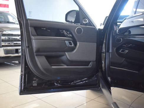 Used 2019 Land Rover Range Rover Long Wheelbase Autobiography image 39