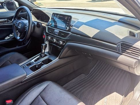 Used 2019 Honda Accord Sport image 35