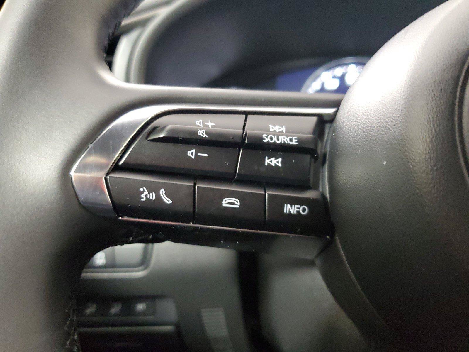 Certified 2025 MAZDA MAZDA3 s FWD image 25