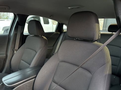 Used 2023 Chevrolet Malibu LT image 19