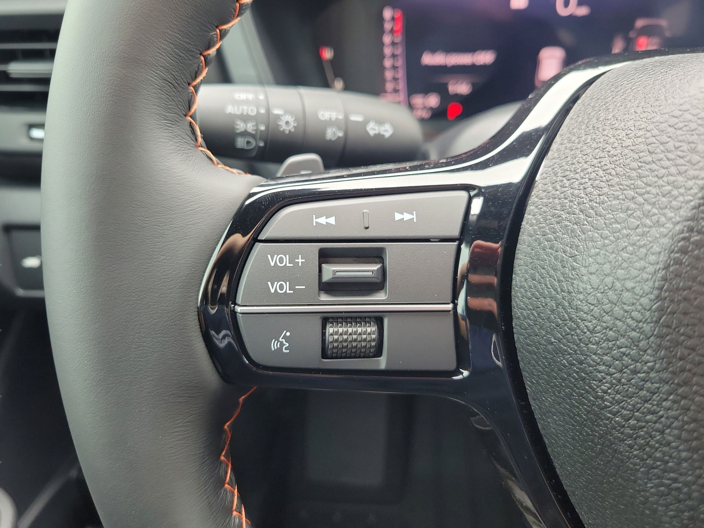 New 2026 Honda Pilot Sport image 28