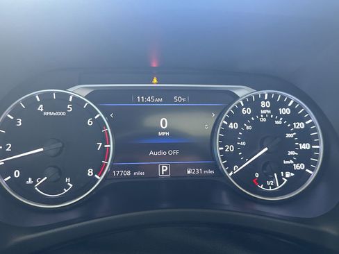 Used 2022 Nissan Sentra SV w/ SV Premium Package image 39